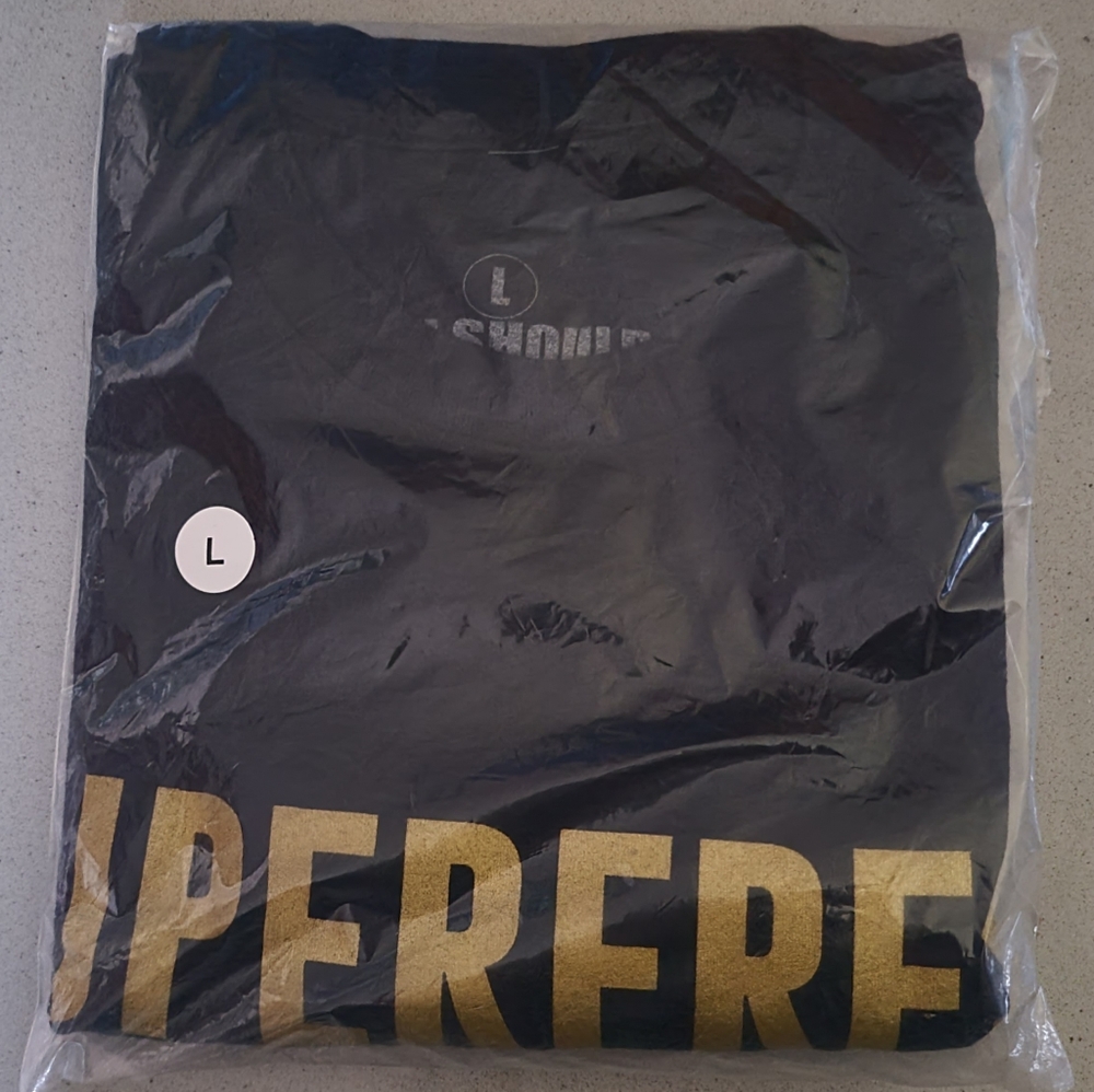 Superfresh Family Black and Gold Large T